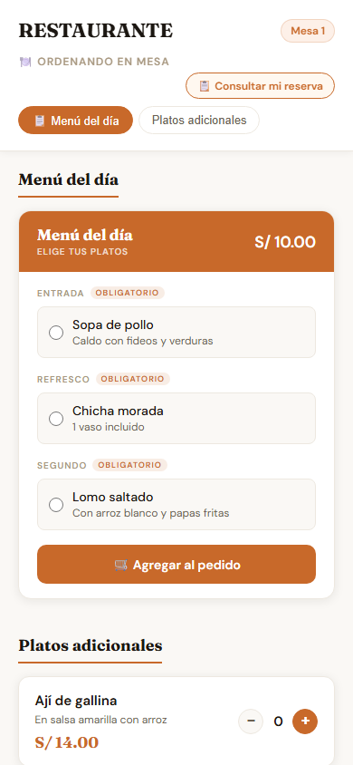 Cliente eligiendo platos desde su celular